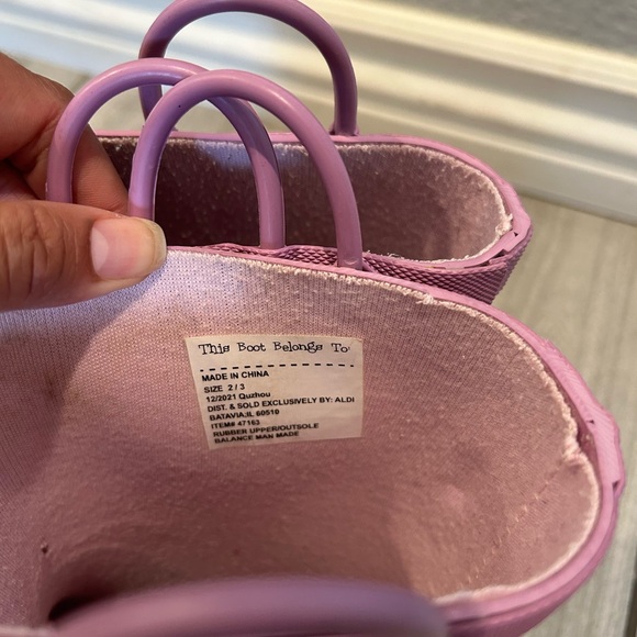 Lily & Dan rain boots - Picture 3 of 6